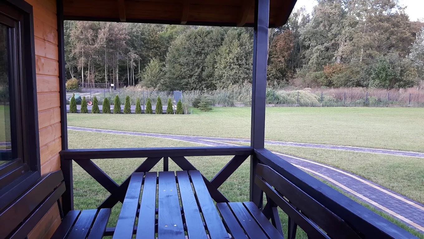 Otoczenie domków – zieleń i natura